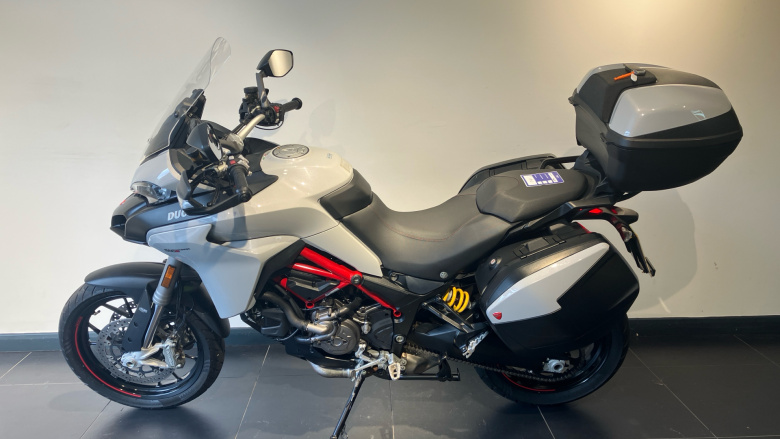 Ducati Multistrada 950 - Red + Spoked Wheels (MY18)